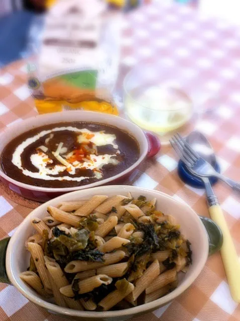 中目初 アルチェネロの高菜風味ペンネとはるみキッチンのチキンバジルカレーつけ|tonさん