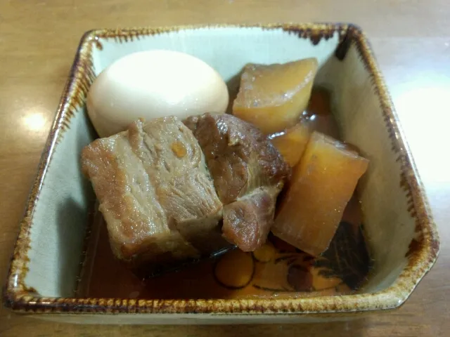 Snapdishの料理写真:豚の角煮|滝波航也さん