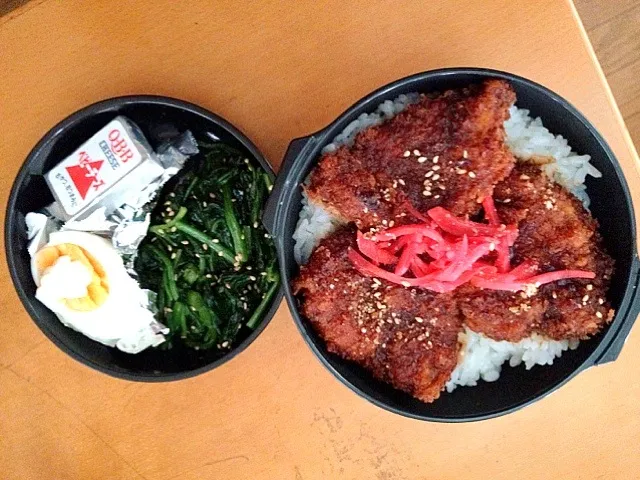 味噌カツ丼弁当|asshiさん