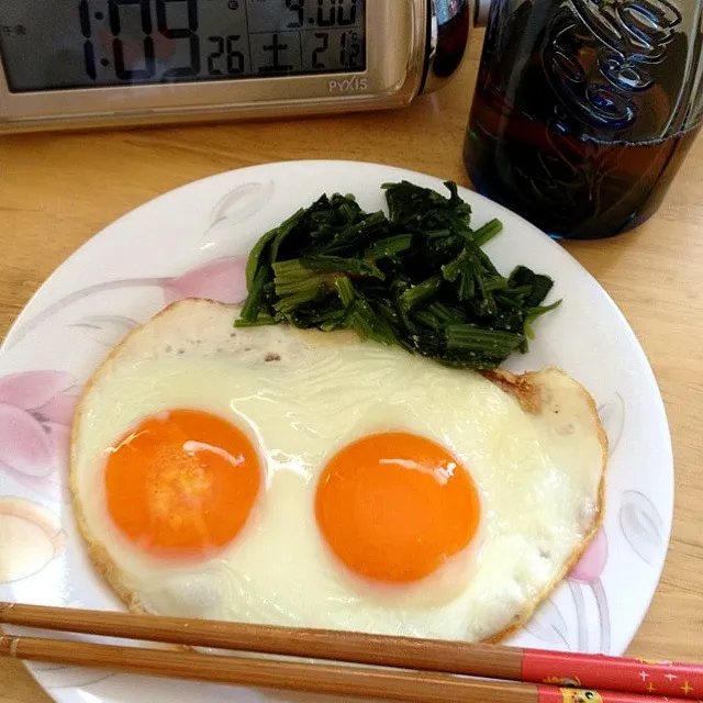 Snapdishの料理写真:目玉焼き|なみへえさん