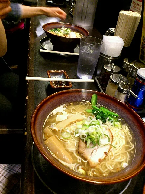 塩ラーメン|eriとjunkoさん