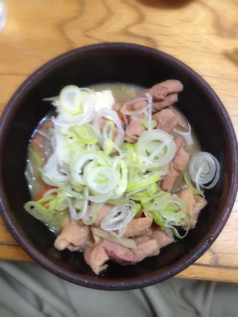 地元の昔から呑んでる焼き鳥屋のモツ煮こみ|U助さん