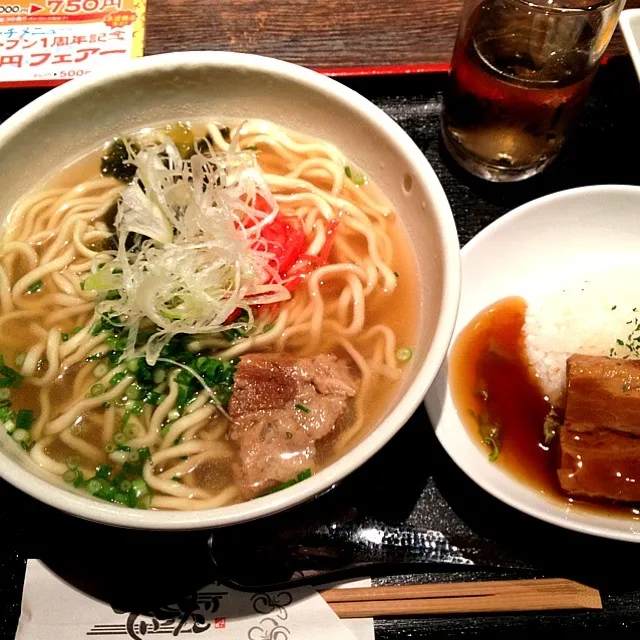 Snapdishの料理写真:とんこつラーメン|Atsushi Kihiraさん