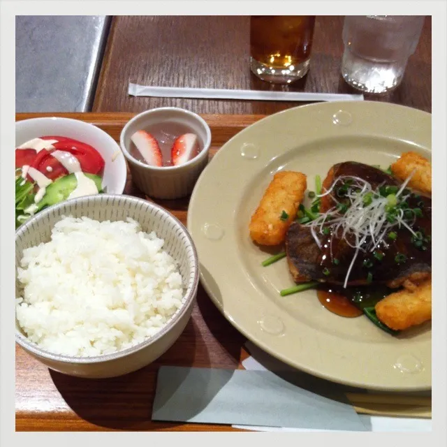 カレイの甘酢あんかけランチ|愛実さん