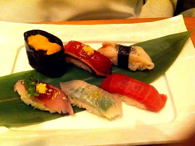 assorted sushi|Theresa Mori Sueokaさん