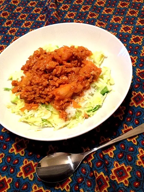 Snapdishの料理写真:ポテトミートソース丼カレー風味|ぴえーるさん