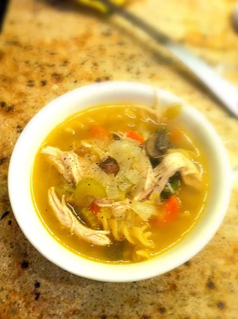 Snapdishの料理写真:chicken noodle soup|Christine Lehmannさん