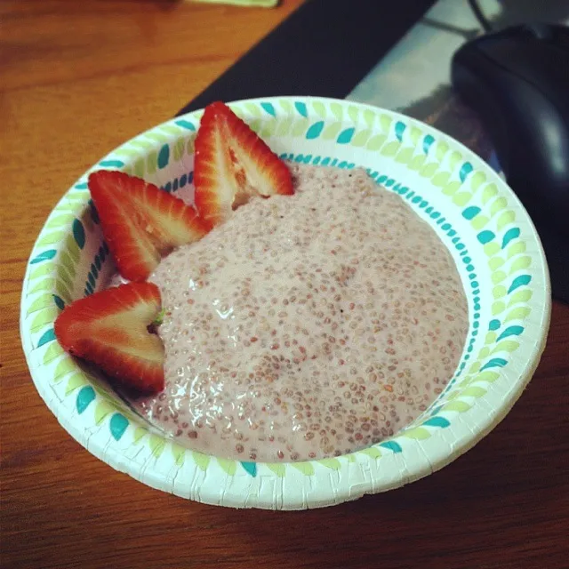 Chia Strawberry Pudding|Evgenniaさん