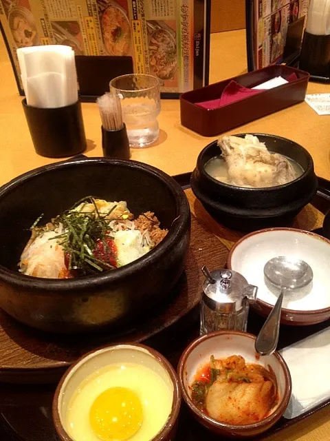 ランチ（＾∇＾）石焼ビビンバ＆ミニ参鶏湯セット（＾∇＾）|しーさん