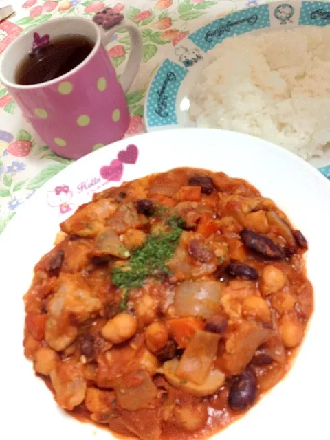 トマトと豆のビーフシチュー|まゆめろさん