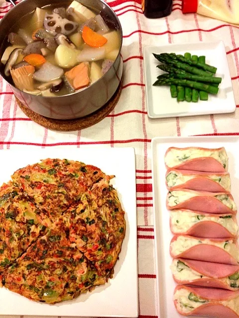 Snapdishの料理写真:野菜たっぷりお好み焼き定食|クルテクさん