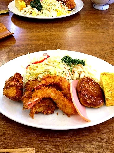 日替わり定食|あか牛さん