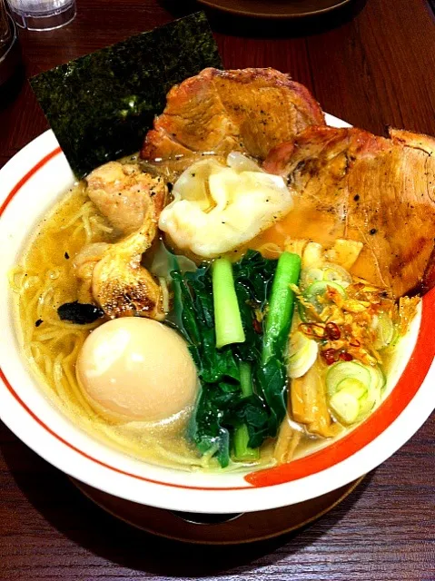 Snapdishの料理写真:ラーメン|ちゃまさん