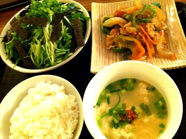 stir fried BBQ, Tofu natto salad, Tofu soup|Yoshinaさん