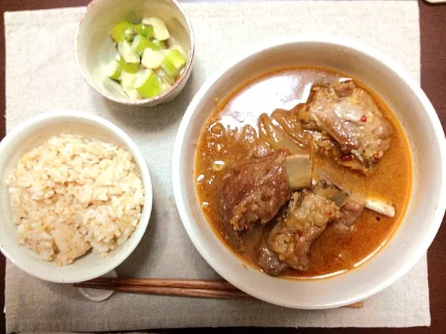 スペアリブの韓国風煮物！コチュジャンとゆず茶味！やぁビールの進むこと。満腹！！|しょうこさん