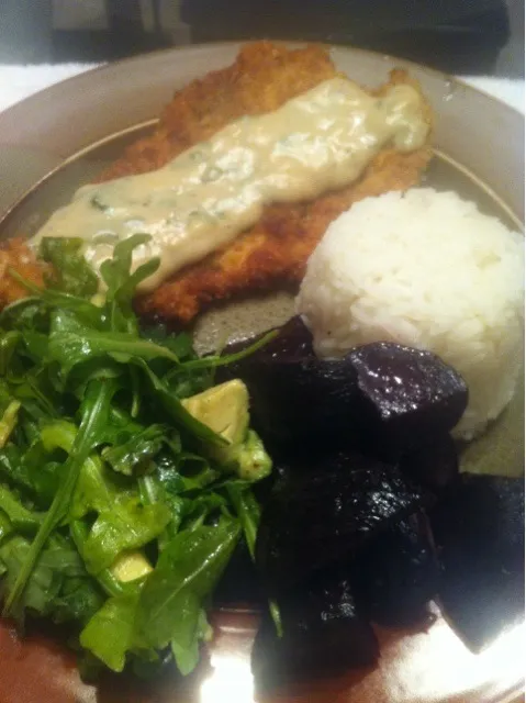 Chicken Steak w/lemon mustrd sauce, Roasted Beets, Arugula salad|liz fuentesさん