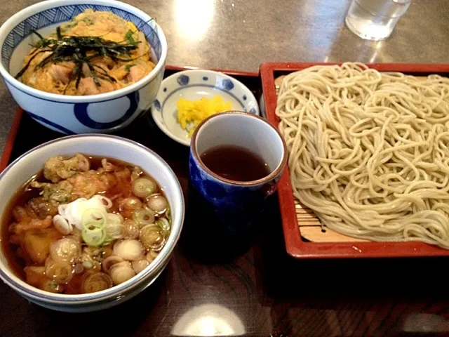 つけ天蕎麦と、ミニ親子丼|hideoさん