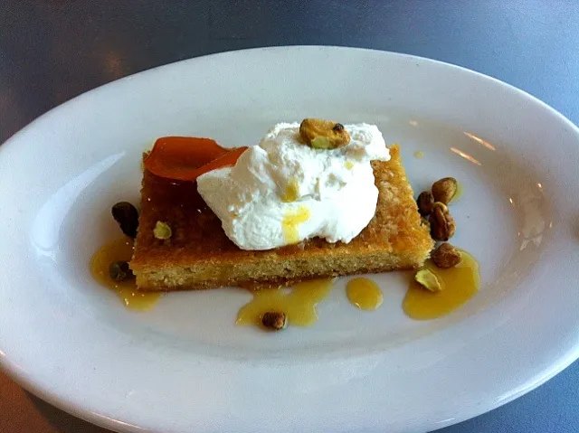 Snapdishの料理写真:Olive Oil Cake with mandarinquat marmalade, toasted pistachios, whipped cream|lisa irwinさん