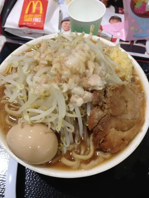 味玉ラーメン大盛り、全盛り|Ryo Nagumoさん