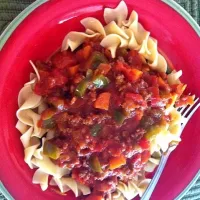 Pasta with roasted veggies & ground beef|angelina sutherlandさん