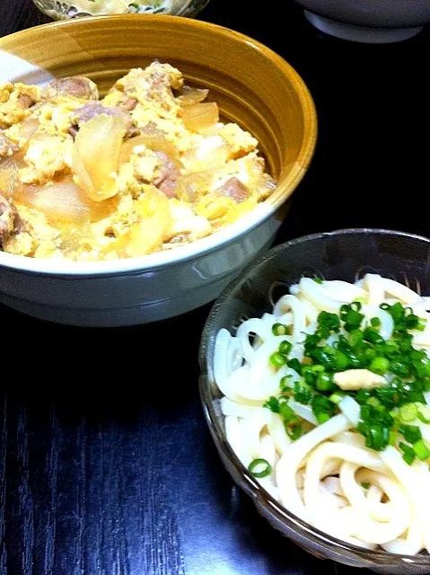 Snapdishの料理写真:親子丼and冷やしうどん|さなえさん