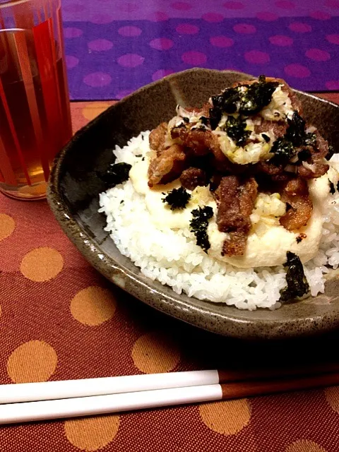 ねぎ塩豚のとろろ丼|あらき まゆさん