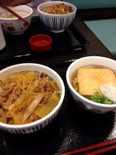 和風牛丼 きつねうどん|sat miyataさん