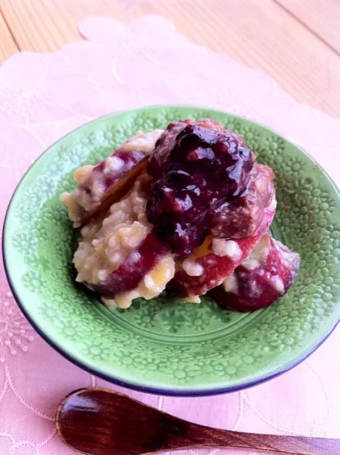 Snapdishの料理写真:ヤーコン・玄米・大豆の甘麹＋さつま芋のデザート|Junko Nakamuraさん