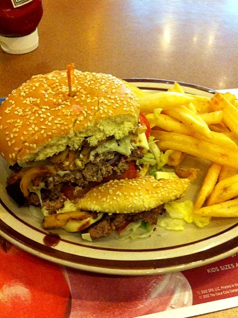 Denny's burger in San francisco|youngsun kimさん