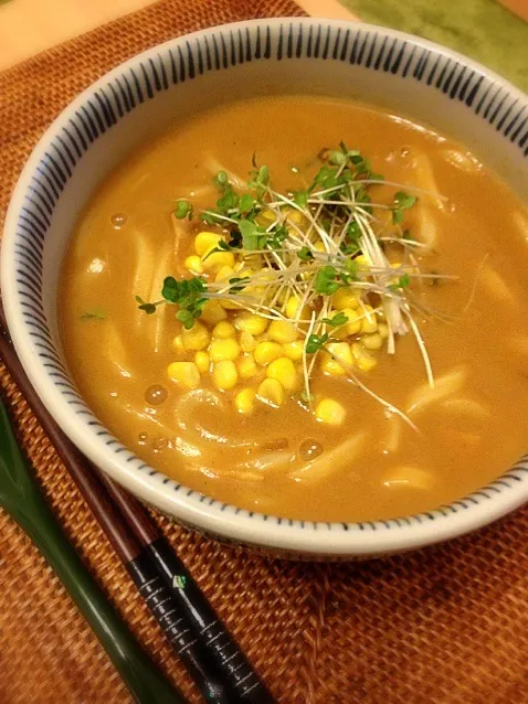 Snapdishの料理写真:ミルキーカレーうどん|ばんびさん