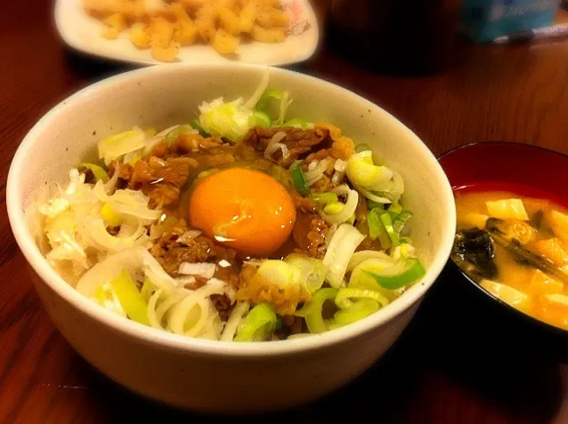 Snapdishの料理写真:牛丼|shinさん