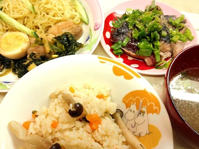 豚肉の角煮、煮卵、つけ麺、カツオのたたき、きのこピラフ|おおのさとみさん