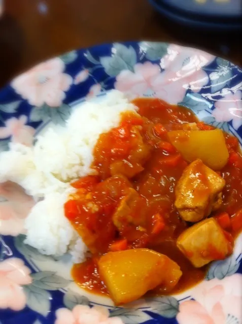 トマトチキンカレー|めたもんさん