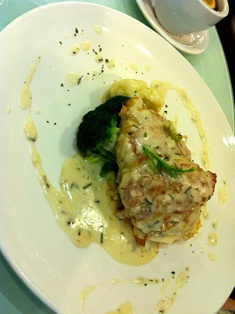 Fish Fillet with Rosemary & Cream|PeonyYanさん