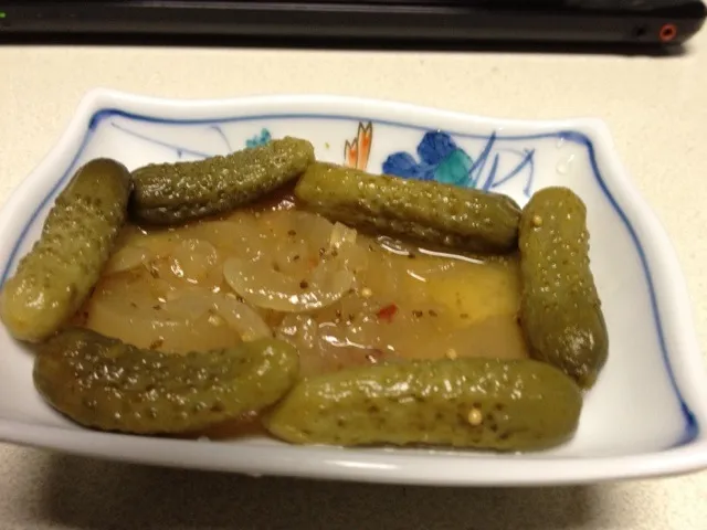 pickle and onions|luvsie juanさん