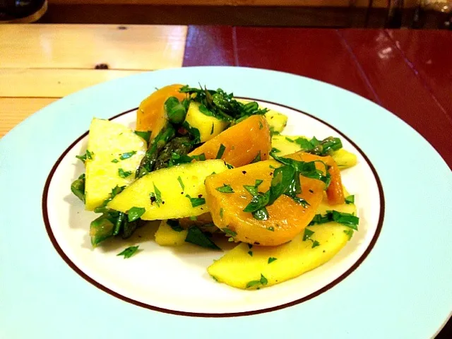 beet and apple salad|vikki rubensさん