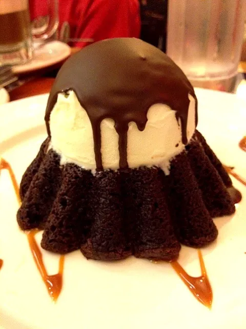 Molten Chocolate Cake|Dennise Pesebreさん