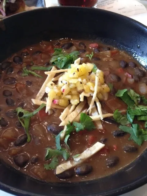 black bean soup with pineapple relish|michael rylanderさん