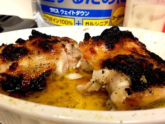 Snapdishの料理写真:チキンのハーブ焼き|HALさん