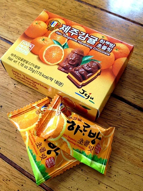 韓国のおみやげのチョコいただいたー。|みかりんさん