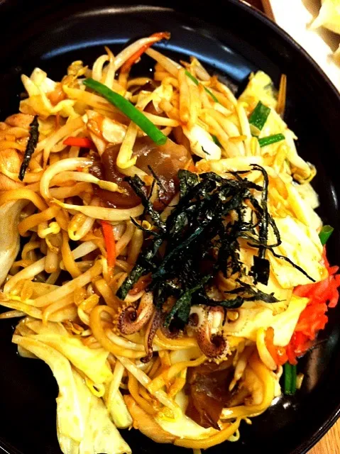 yakisoba|Issara. 🍴さん