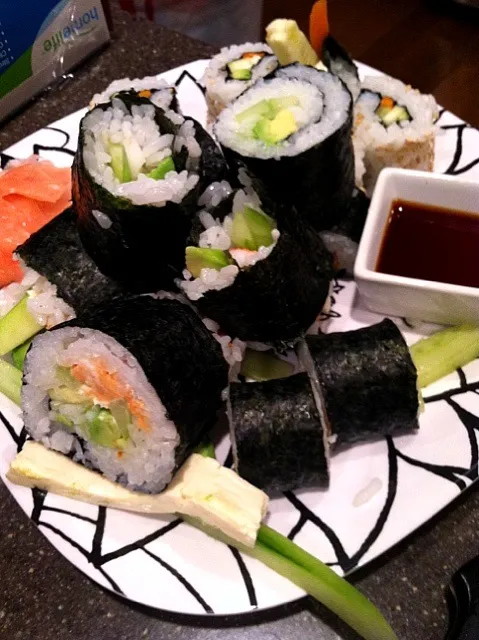 sushis|Celine Cossou-Bordesさん