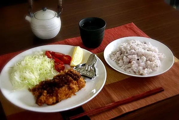 ヒレカツ＆玄米ご飯|りんご娘さん