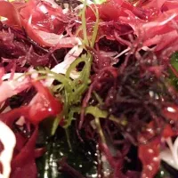 Snapdishの料理写真:real Japanese seaweed salad|JJ Teeraさん