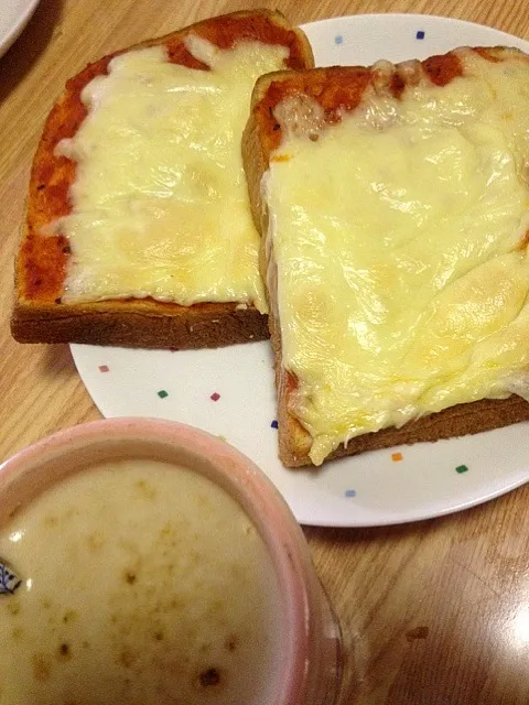 home made pizza toast......|nofalindaさん