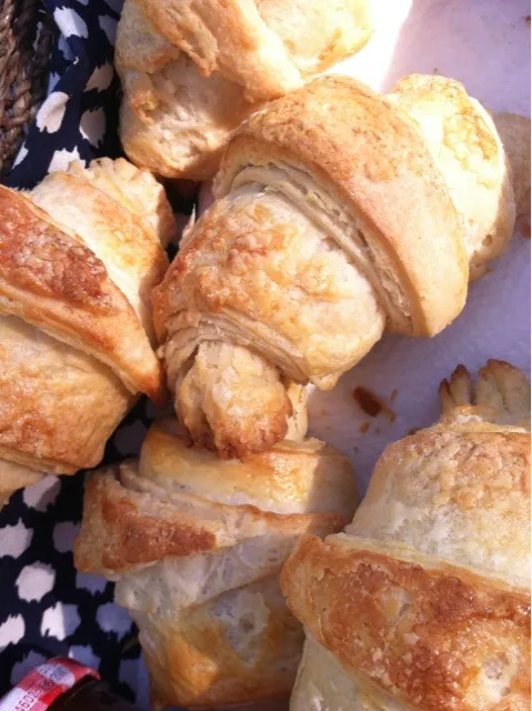 croissants|Celine Cossou-Bordesさん