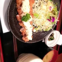 Snapdishの料理写真:チキン南蛮定食|ありんこさん