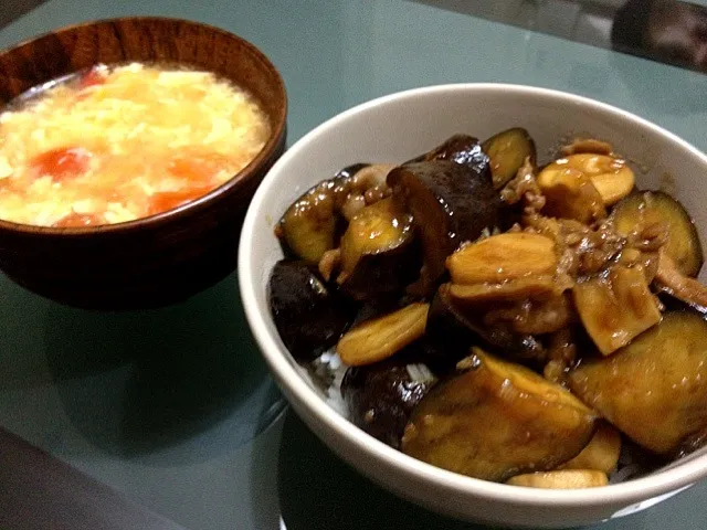 ナスと豚肉の味噌炒め丼|横山摩梨さん