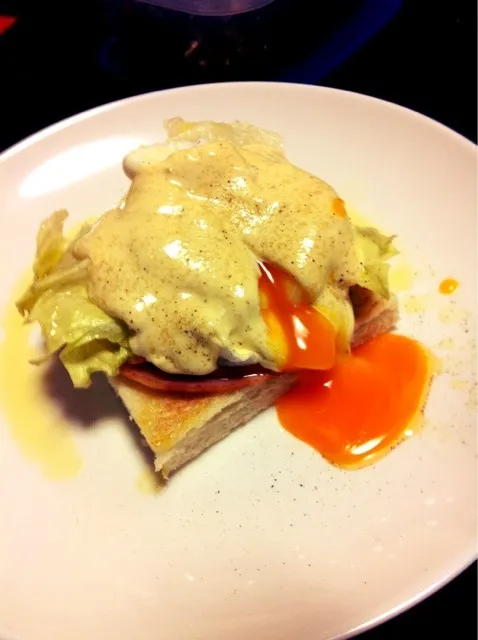 Eggs Benedict|maya fiennesさん