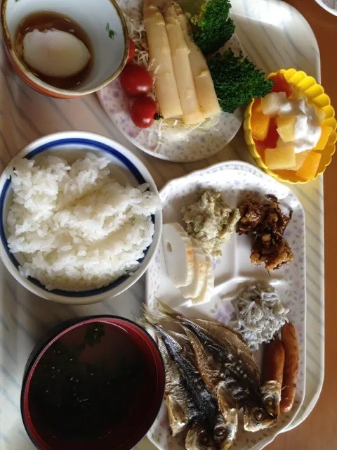 Snapdishの料理写真:朝食のアジが旨い。わさび漬けも！|sniper66さん